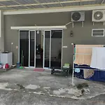 Sweet City Villa Tenayan Homestay Staycation Near Mall Pekanbaru Sudirman Whole House