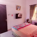 Sweet City Villa Tenayan Homestay Staycation Near Mall Pekanbaru Sudirman Whole House