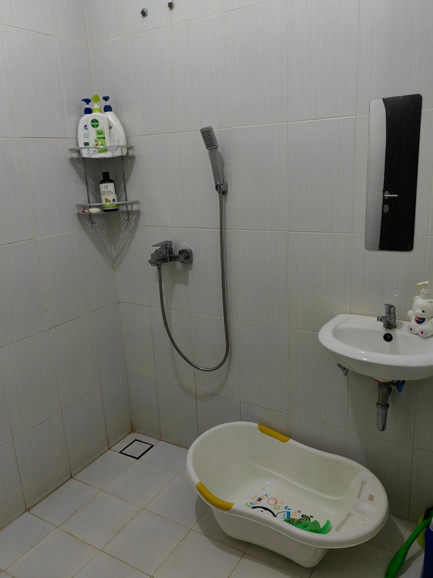 Villa Sweet Tenayan Staycation Near Mall Sudirman Whole House *
