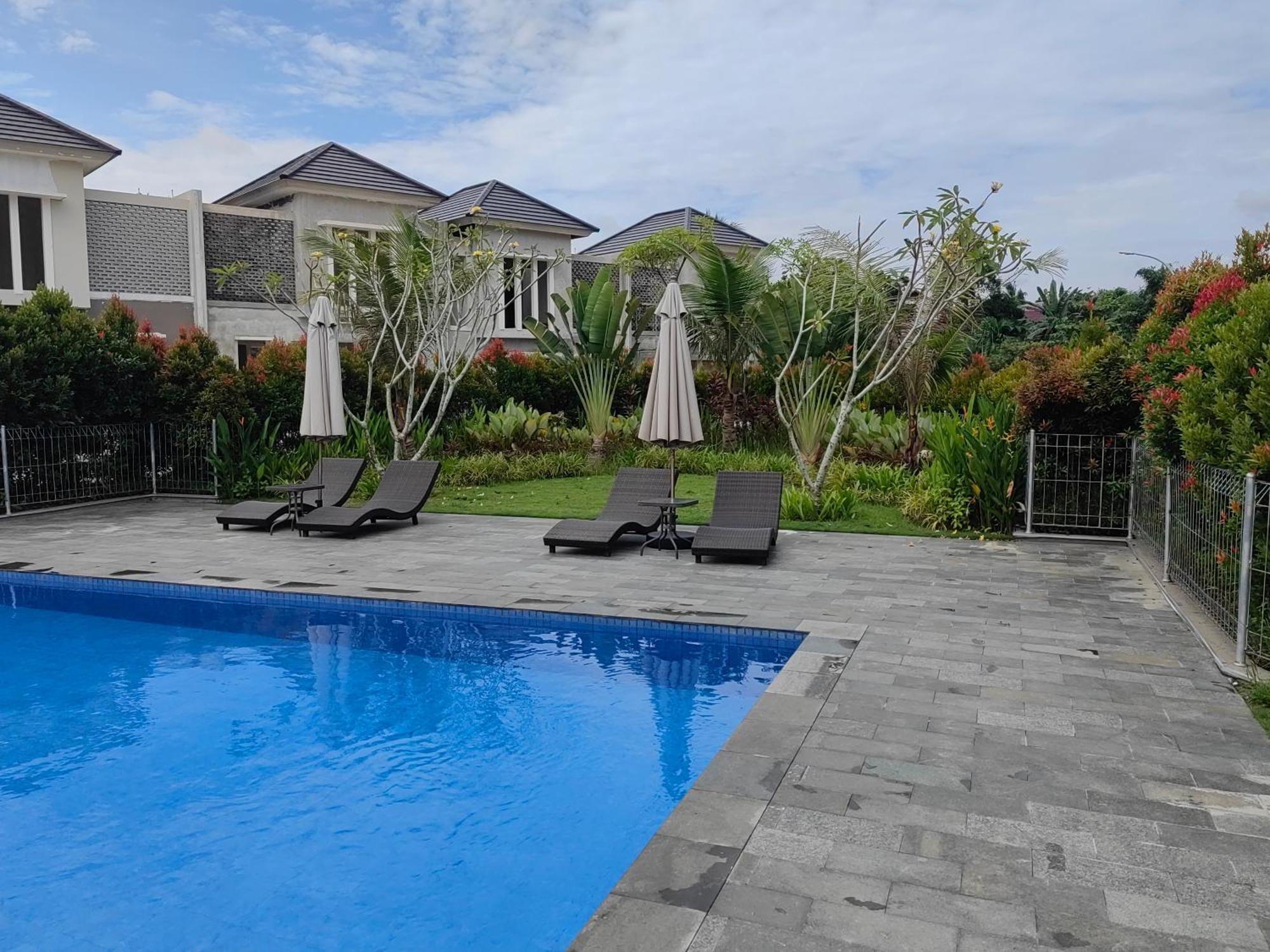 Villa Sweet Tenayan Staycation Near Mall Sudirman Whole House