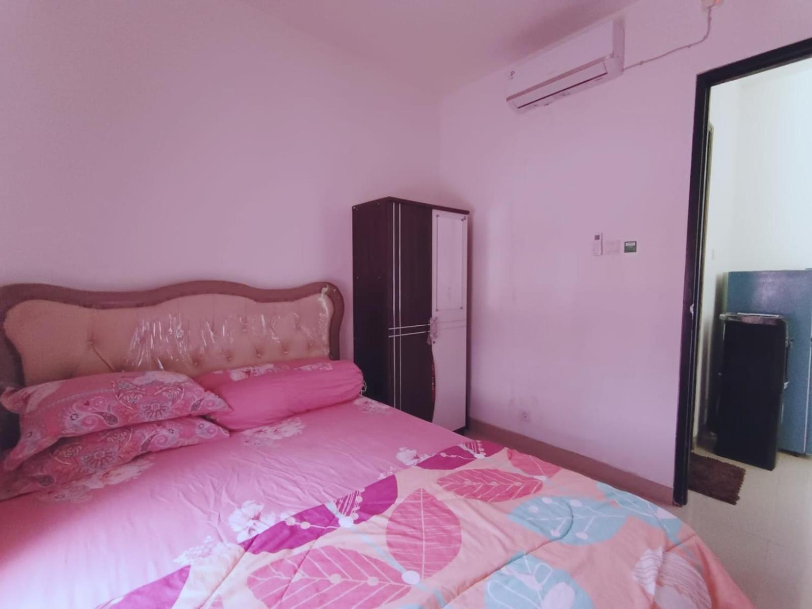 Sweet Tenayan Staycation Near Mall Sudirman Whole House Villa